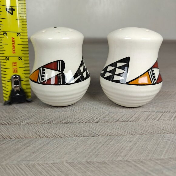 Acoma Pottery Native American Salt & Pepper Shakers Geometric Pattern - Picture 9 of 9